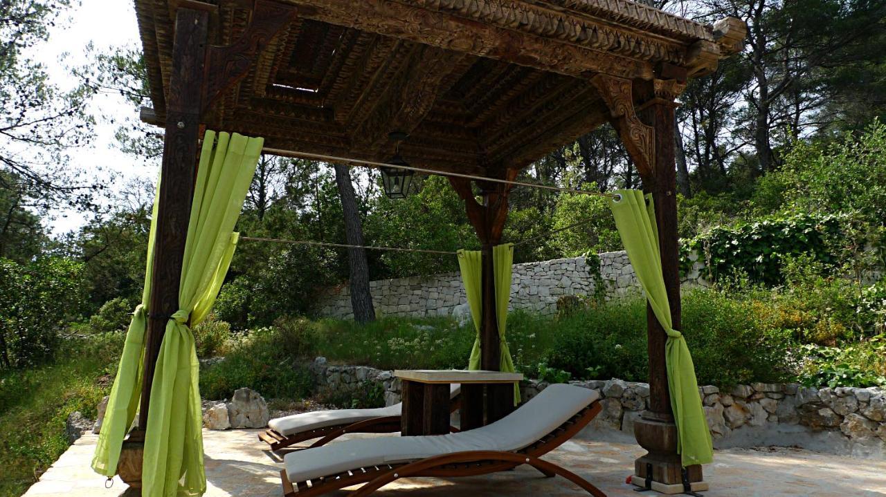 Villa Ursa Minor à Sumartin Extérieur photo